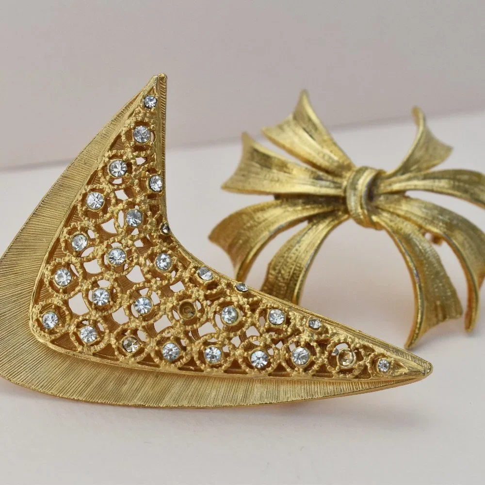 Vintage crystal brooch lot, large fall gold tone jewelry pins